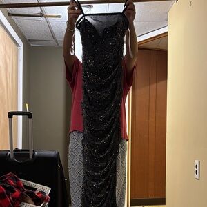 Elegant Black Evening Dress